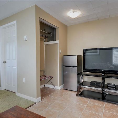 Malahat Bungalows Motel Екстериор снимка
