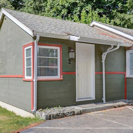 Malahat Bungalows Motel Екстериор снимка