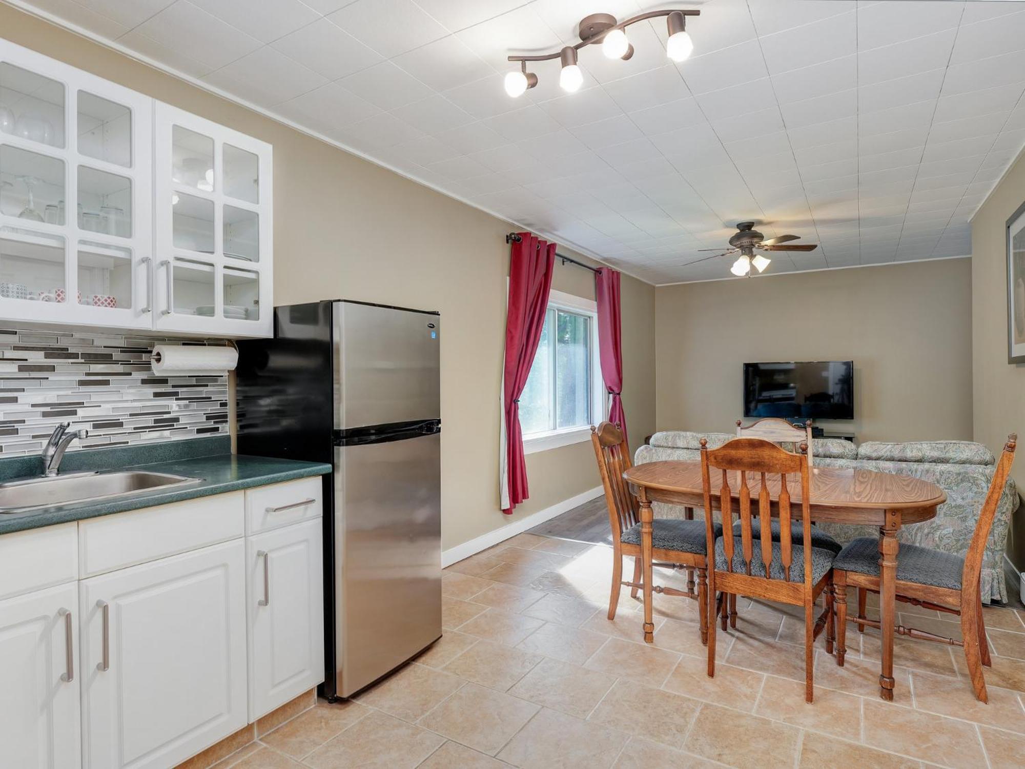 Malahat Bungalows Motel Екстериор снимка