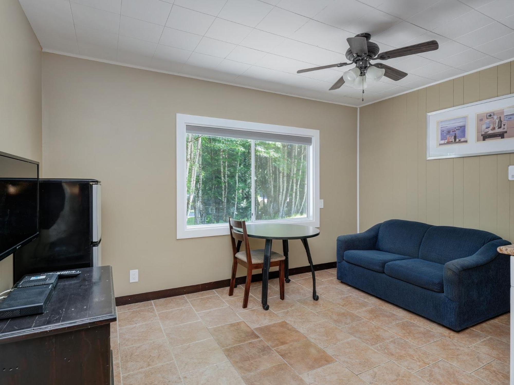 Malahat Bungalows Motel Екстериор снимка