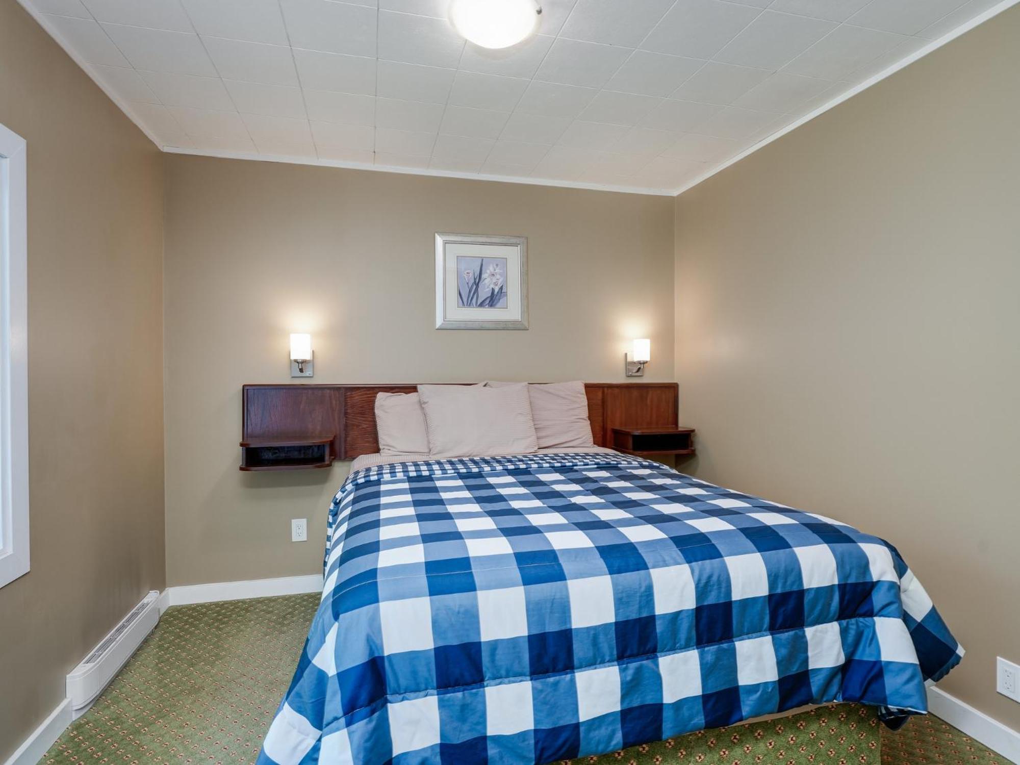 Malahat Bungalows Motel Екстериор снимка