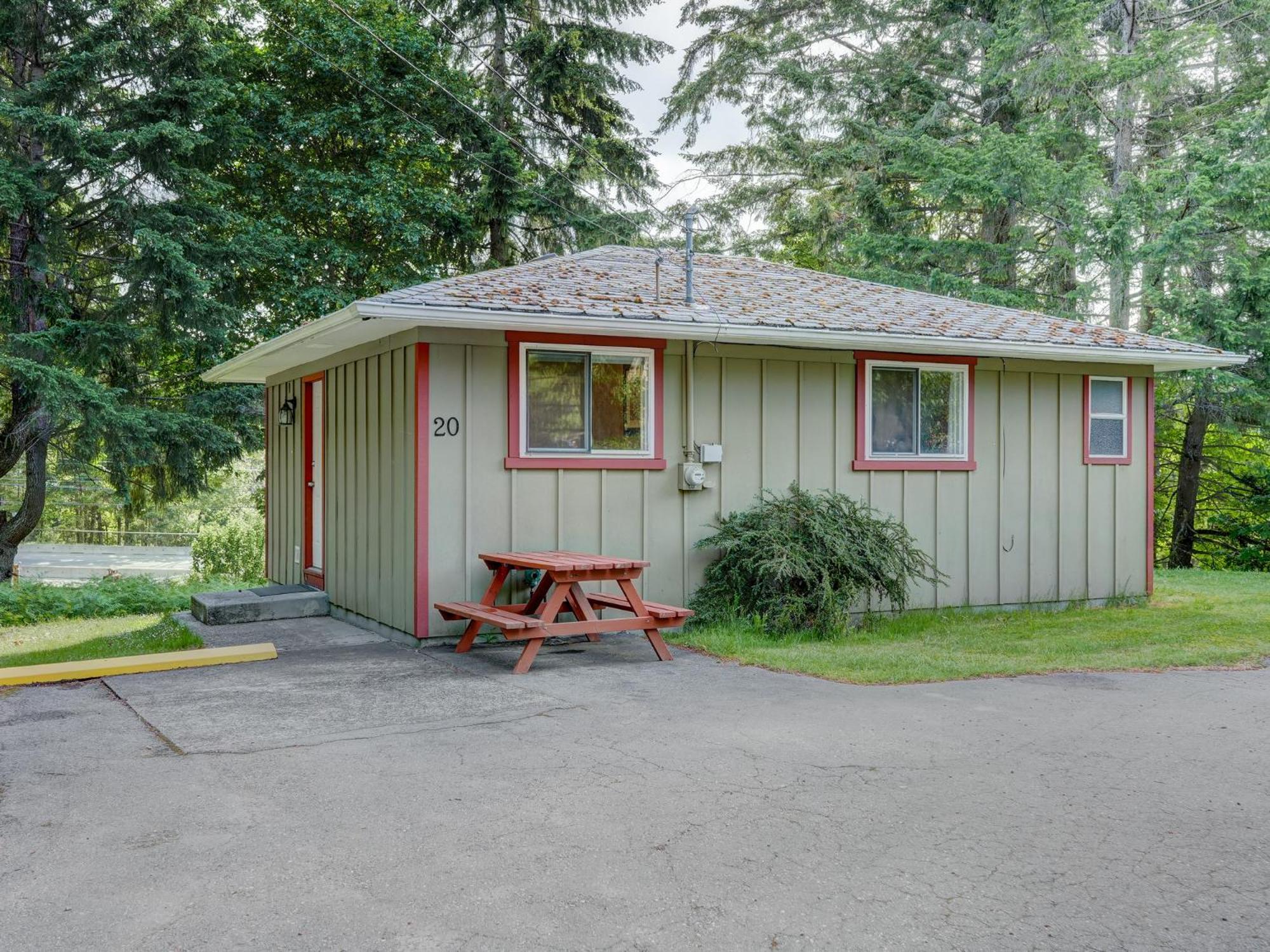 Malahat Bungalows Motel Екстериор снимка